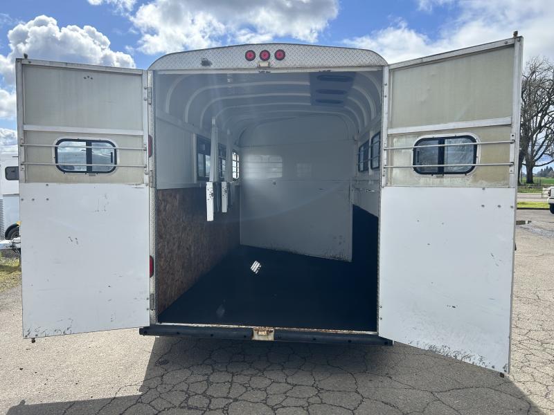 2000 Morgan Built 3 Horse Bumper Pull Horse Trailer 8 2000 Morgan Built 3 Horse Bumper Pull Horse Trailer