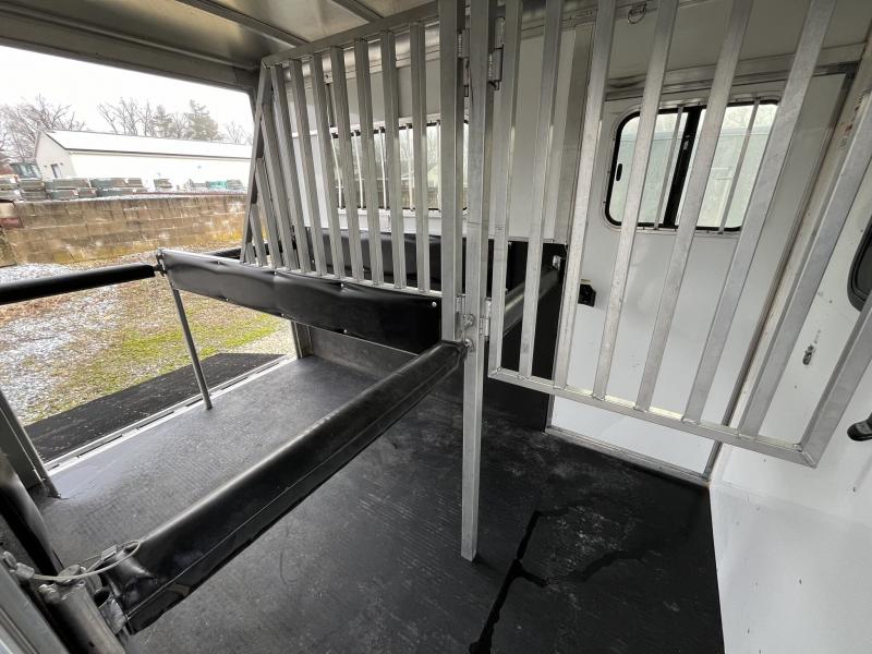 2019 Sundowner Charter 2 Horse Charter Bumper Pull 7 2019 Sundowner Charter 2 Horse Charter Bumper Pull