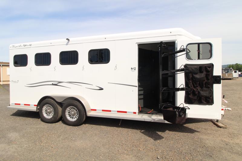 2019 Trails West Manufacturing Classic II 4 Horse Trailer 3 2019 Trails West Manufacturing Classic II 4 Horse Trailer