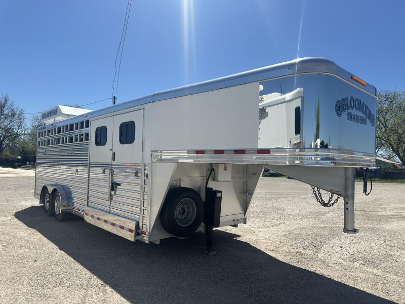 2020 Bloomer 4 Horse Stock Combo Trainer Tack Horse Trailer 10 2020 Bloomer 4 Horse Stock Combo Trainer Tack Horse Trailer