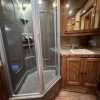 2009 Platinum Coach 3 H 16' SW w/Outlaw Conversion