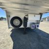 2007 Platinum Coach 3 Horse Living Quarter