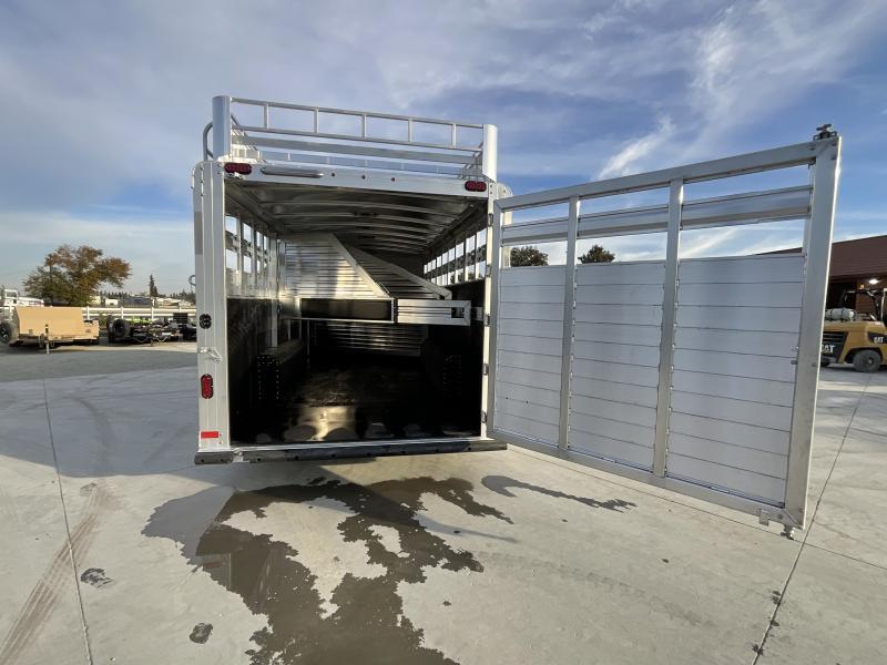 NEW 2024 Elite Trailers 5 Horse Stock Combo BP Horse Trailer 9 NEW 2024 Elite Trailers 5 Horse Stock Combo BP Horse Trailer