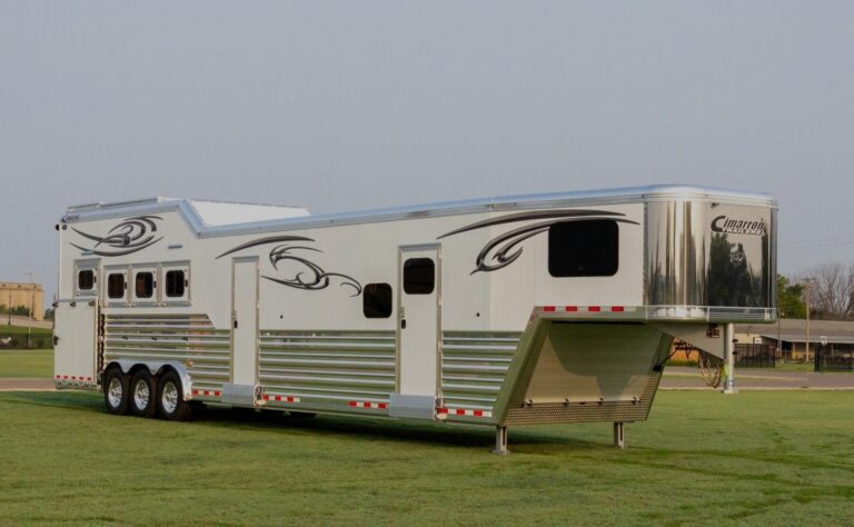 Living Quarter Horse Trailers for Sale in California