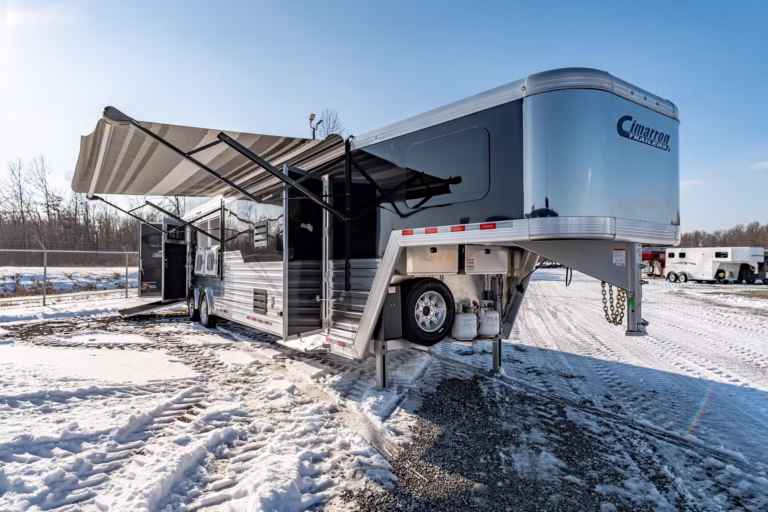 Living Quarter Horse Trailers for Sale in Iowa