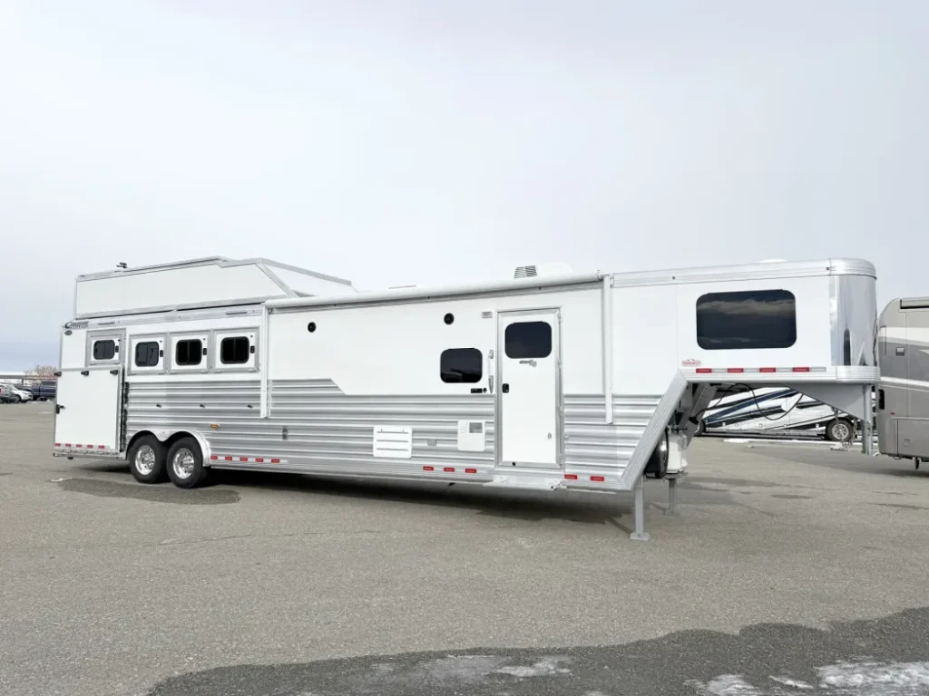 Living Quarter Horse Trailers for Sale in Washington DC 63 Living Quarter Horse Trailers for Sale in Washington DC