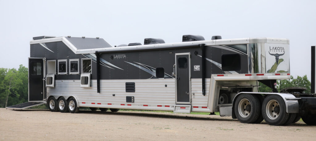 Living Quarter Horse Trailers for Sale in Utah 29 Living Quarter Horse Trailers for Sale in Utah