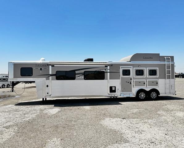 Living Quarter Horse Trailers for Sale in Virginia 27 Living Quarter Horse Trailers for Sale in Virginia