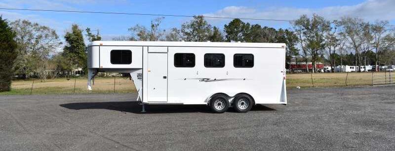 Three Horse Trailers for Sale in California and New York 2 Three Horse Trailers for Sale in California and New York